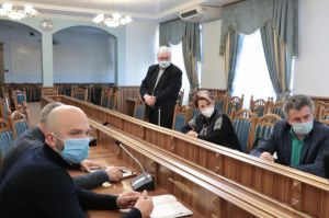 Прикарпаття: Вірус не вибирає